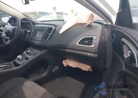 2015 Chrysler 200 Limited из США, поврежденный, VIN 1C3CCCAB1FN726648